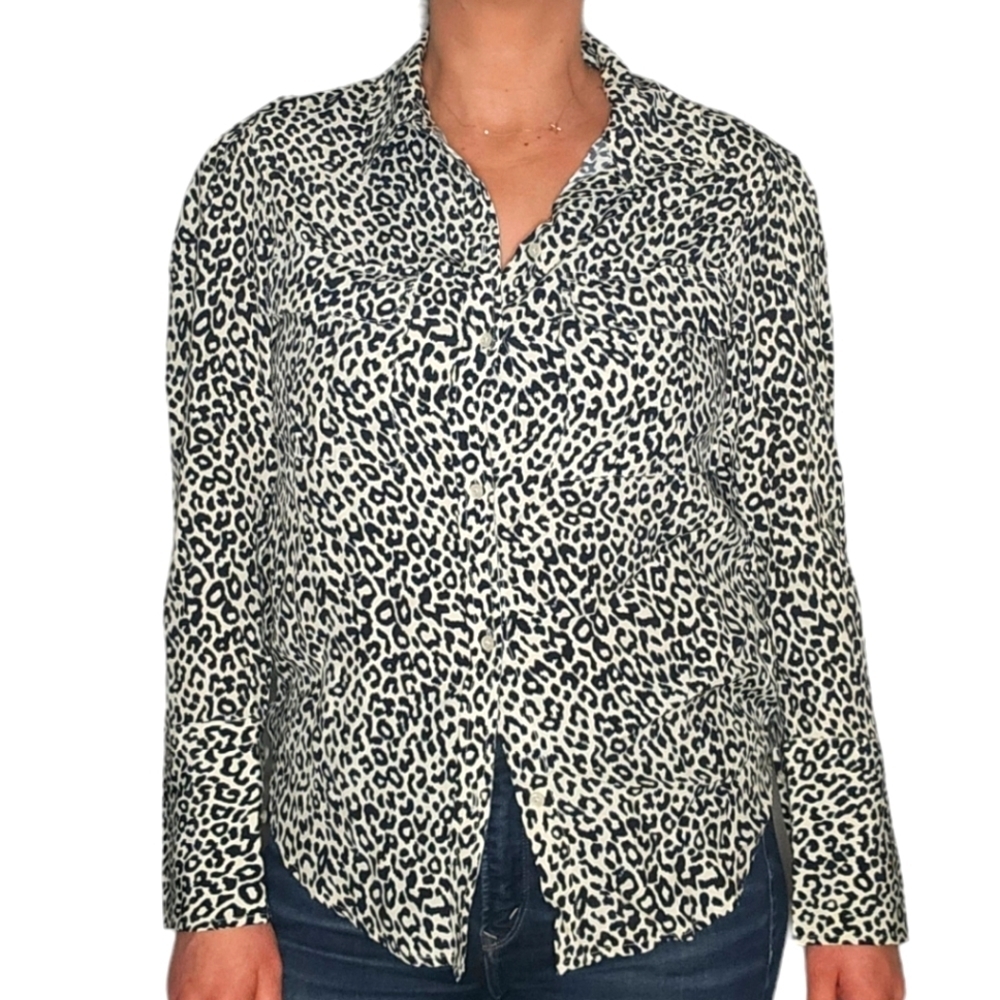 Something Navy Button-Up Cheetah Print Long Sleeve Blouse Size X Small